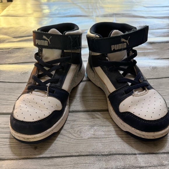 Boys’ Puma High-Top Sneakers – Size US 2.5 - Picture 1 of 8